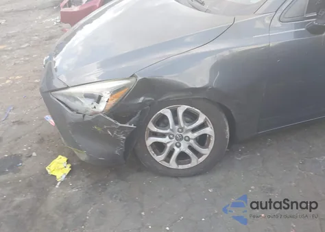 2017 Toyota Yaris Ia из США, поврежденный, VIN 3MYDLBYV3HY150188